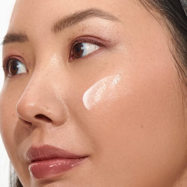 Natural Age Defence Day Cream for Women - Image 3